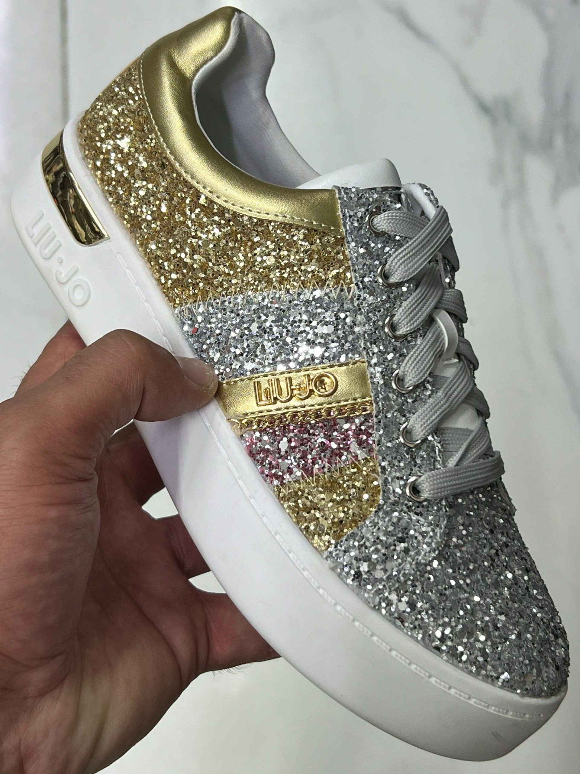 ,кеды с пайетками,кроссовки со стразами,liu jo кроссовки,женские кроссовки