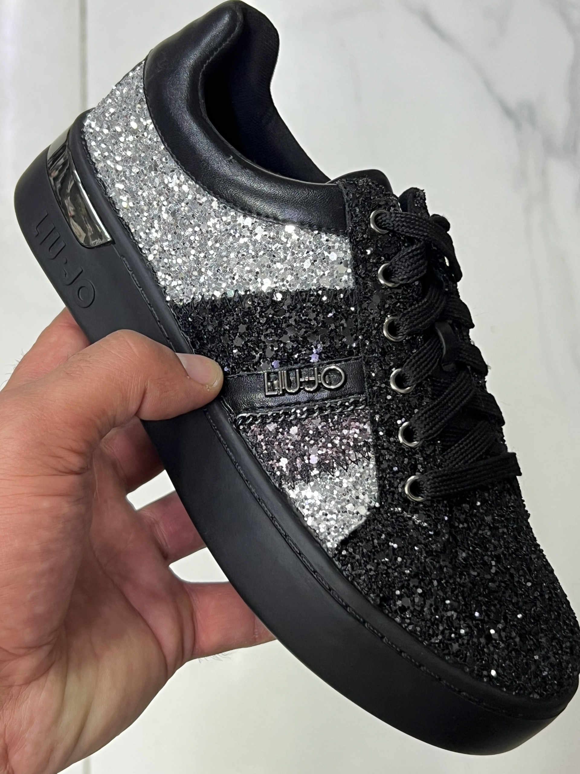 ,кеды с пайетками,кроссовки со стразами,liu jo кроссовки,женские кроссовки