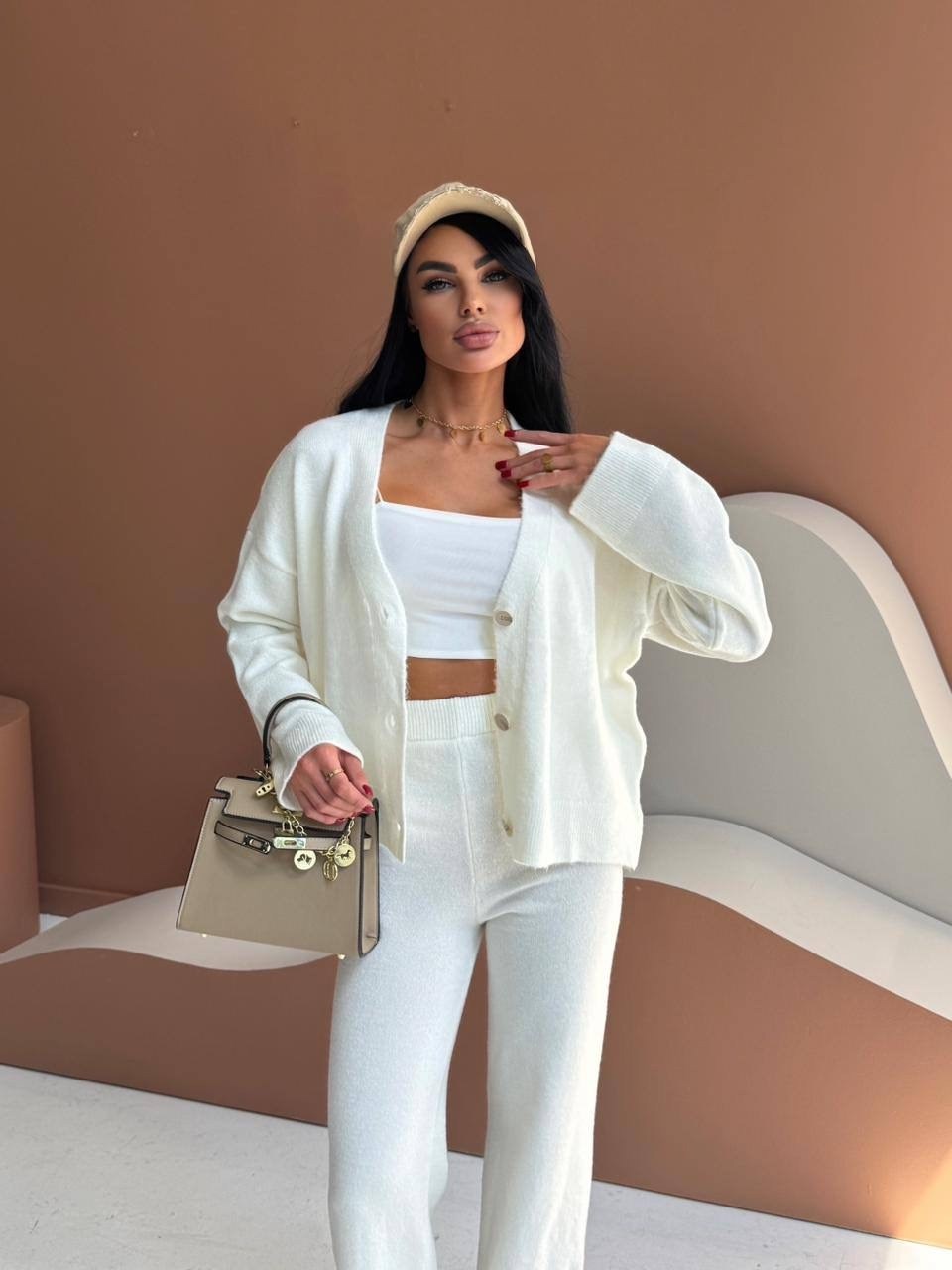белый кардиган,вязаные кардиганы,стильные костюмы,кардиган,женские кардиганы