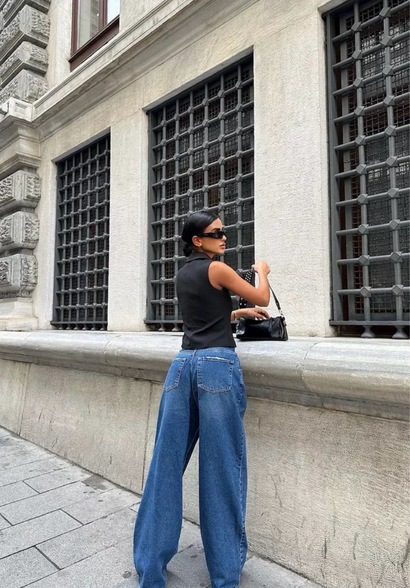 джинсы женские,брюки женские джинсовые,джинсы стильные,джинсы широкие,женский брюки