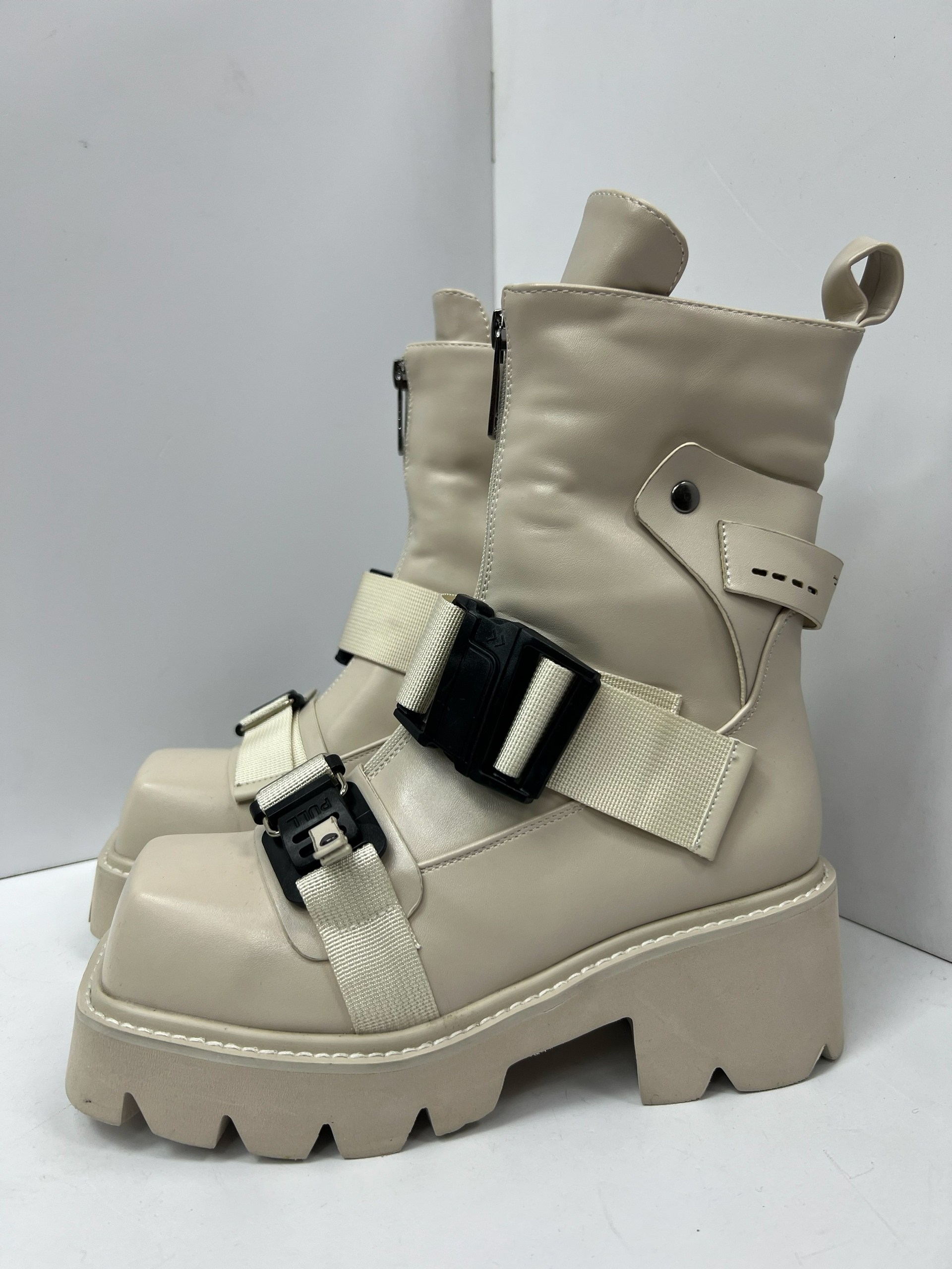 ,женские ботинки, женская,модные ботинки,зимняя женская