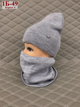 Свитер