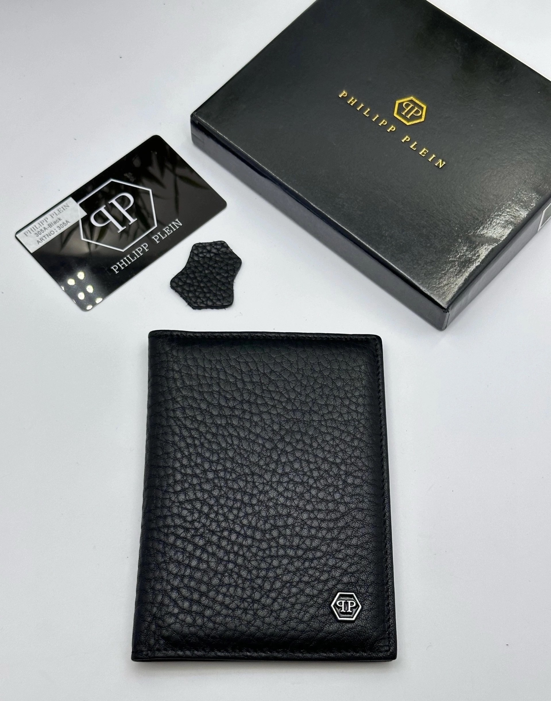 обложка для паспорта из натуральной кожи,обложка для паспорта мужская брендовая,портмоне филипп плейн,обложка на паспорта кожаная,мужские портмоне