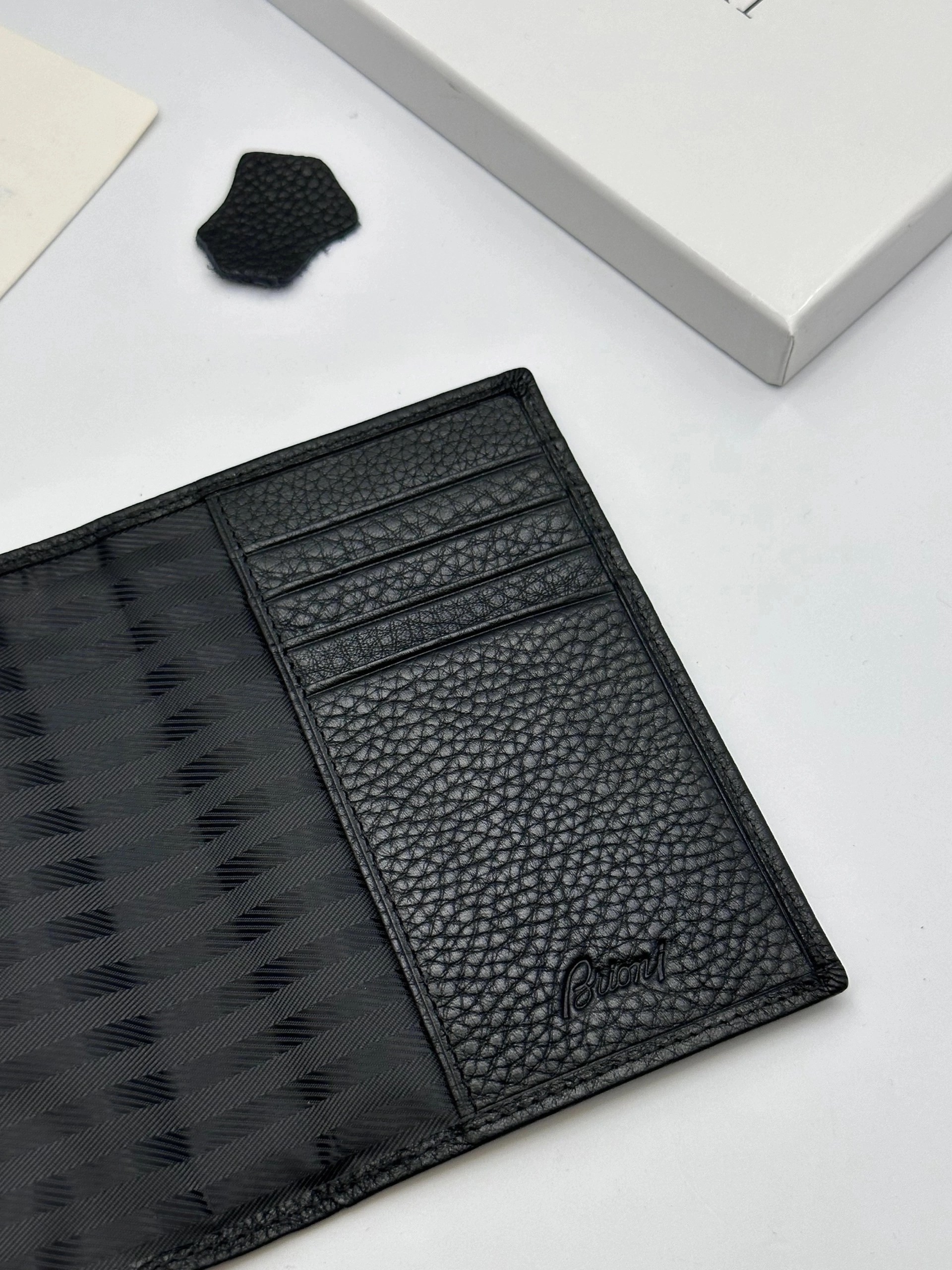 мужские портмоне,обложка для паспорта из натуральной кожи,мужские кошельки,обложка из натуральной кожи,обложка на паспорт