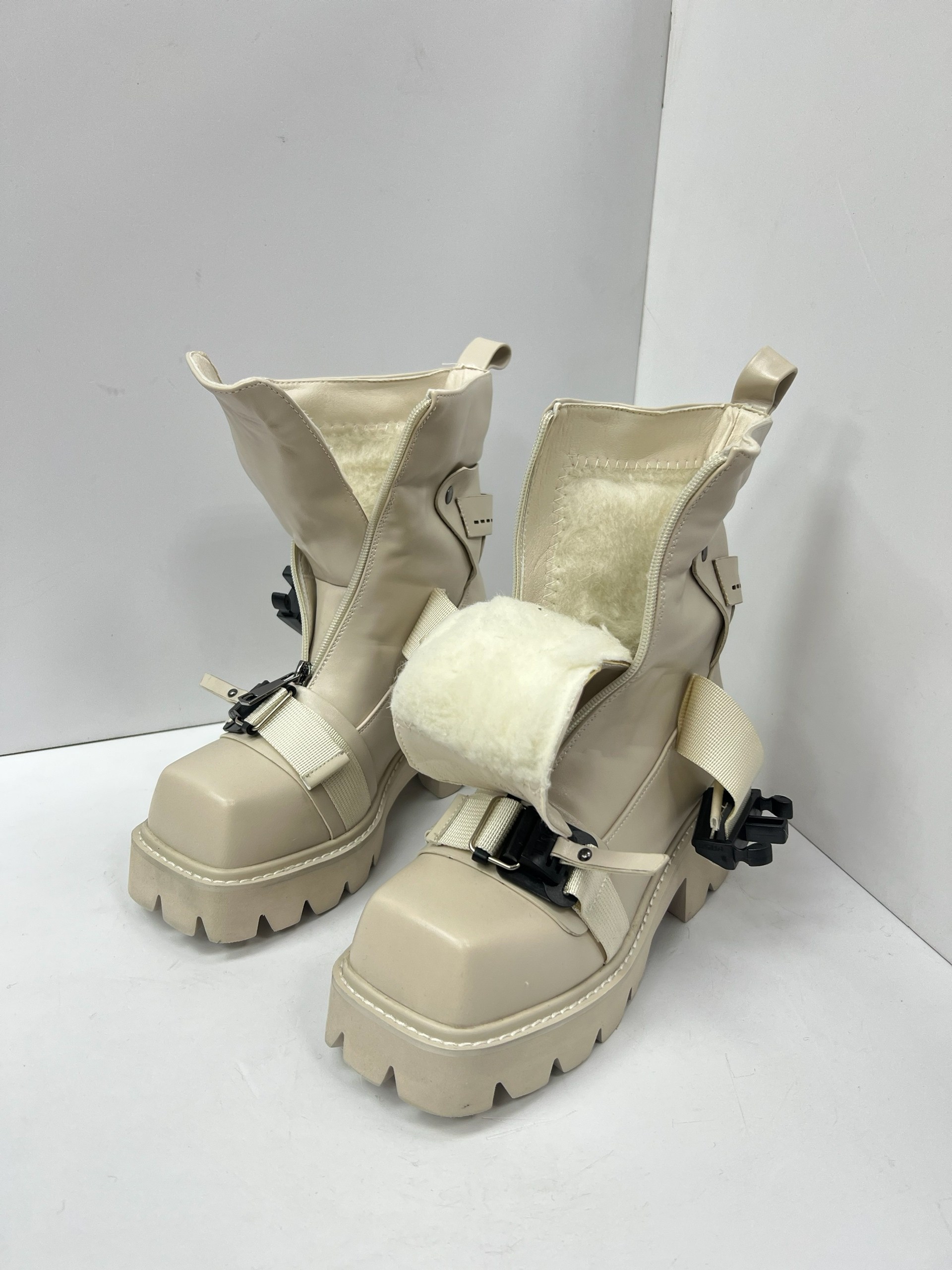 ,женские ботинки, женская,модные ботинки,зимняя женская