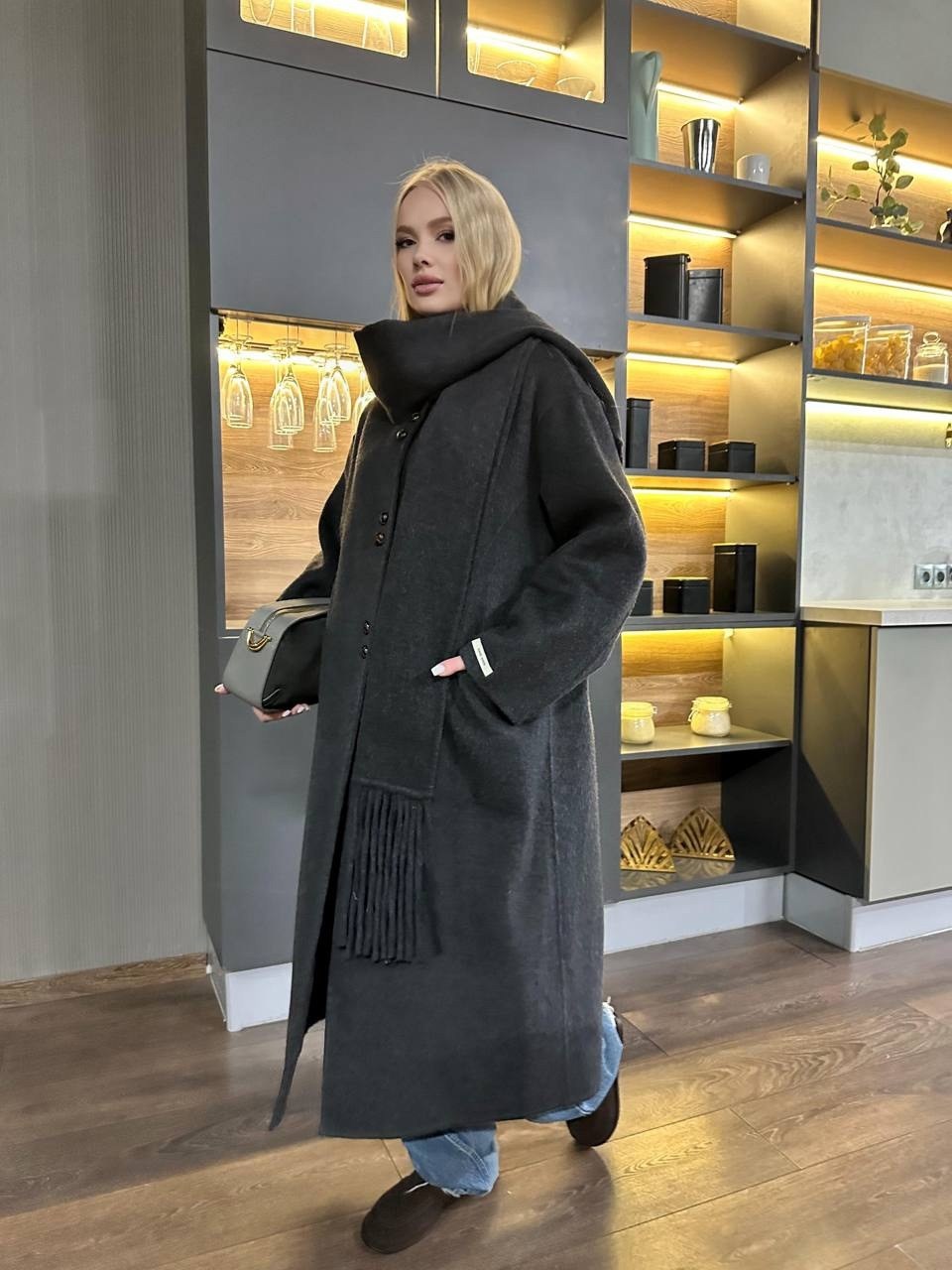 стильное пальто,пальто модное,элегантные пальто,шерстяное пальто,серое пальто