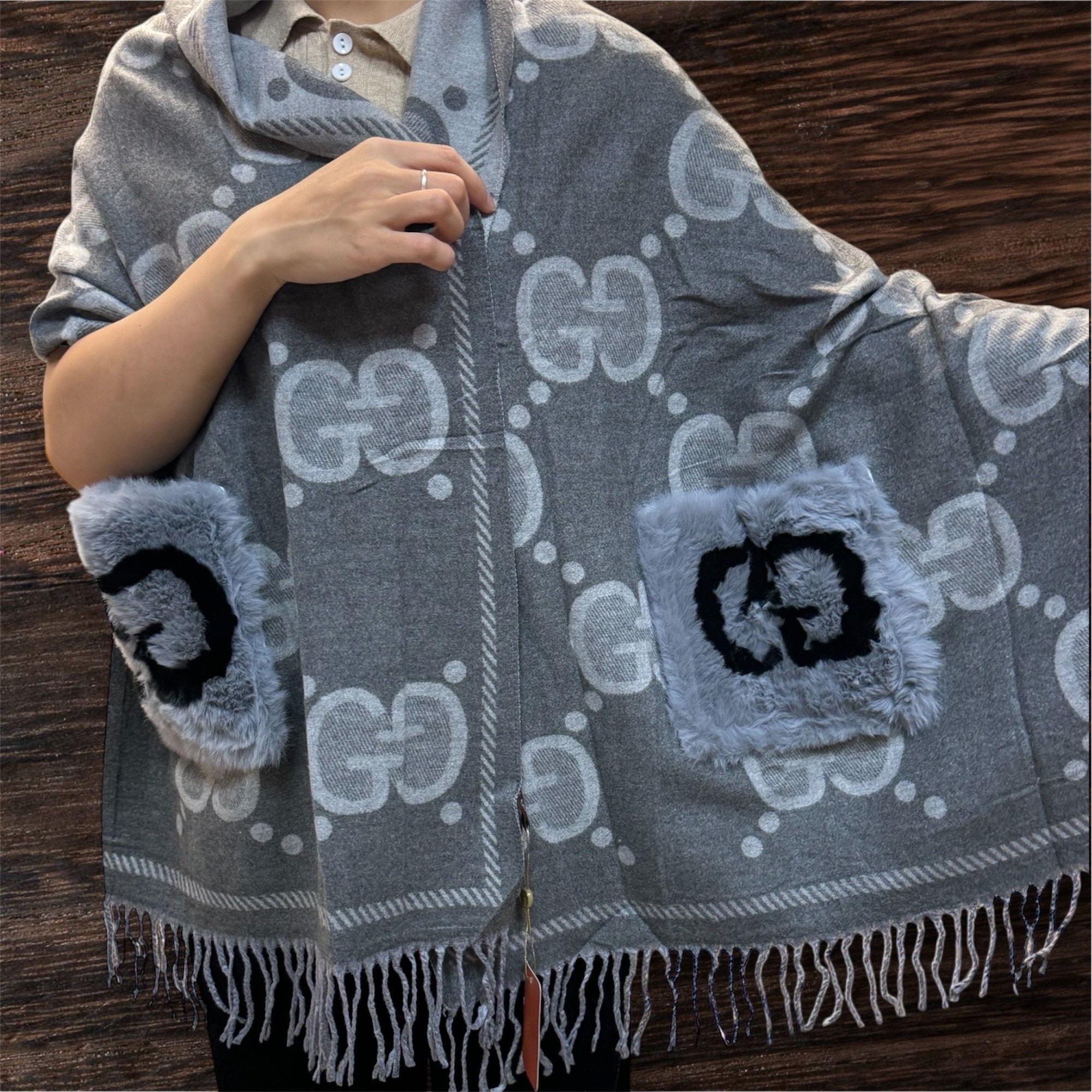 шарф gucci,палантин теплый,шарф шерстяной,шарф женские,шарф гуччи