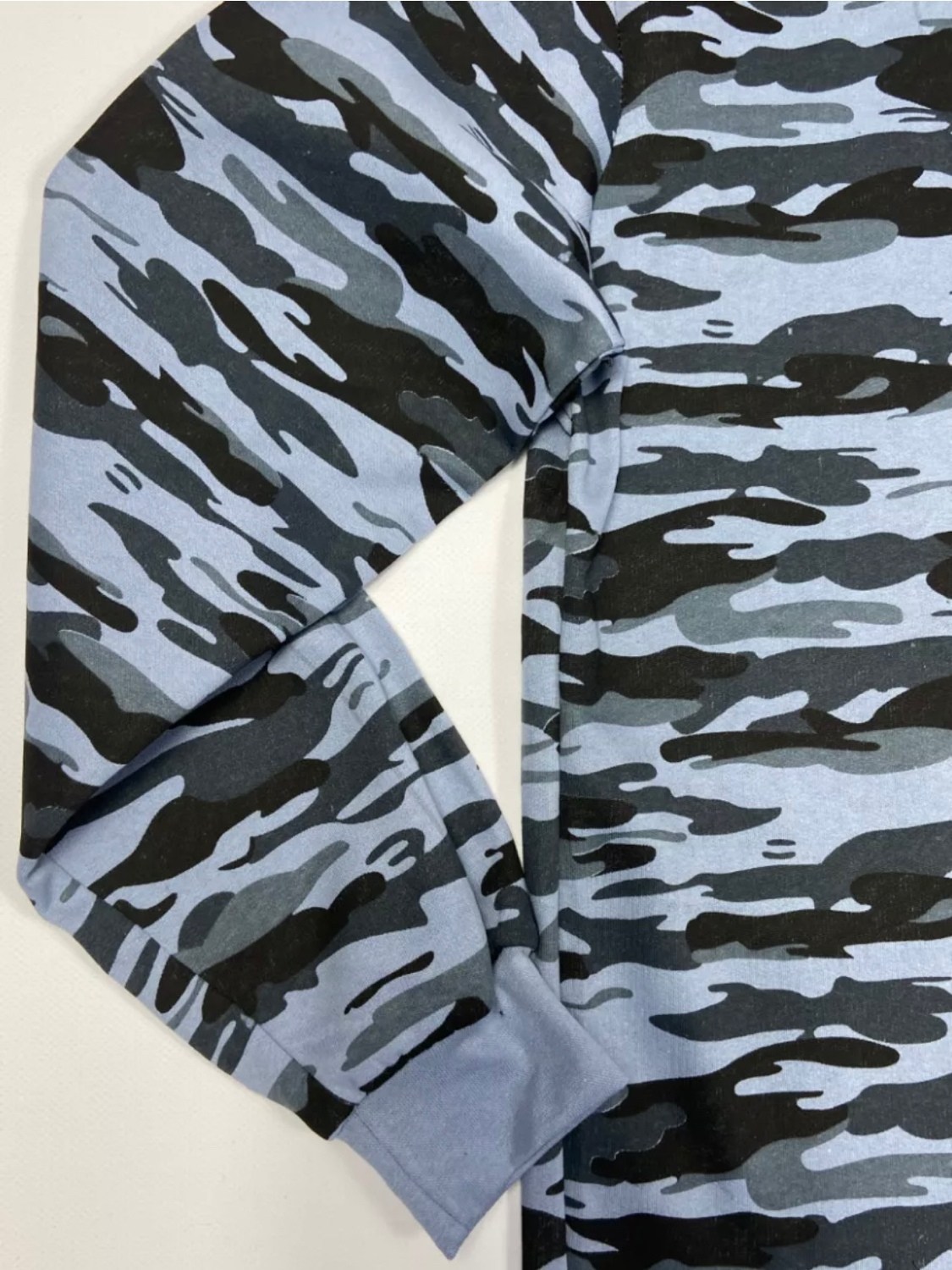 лонгслив камуфляж,камуфляж серый,лонгслив милитари мужской,мужская камуфляжная футболка с длинным рукавом,футболка с длинным рукавом камуфляж