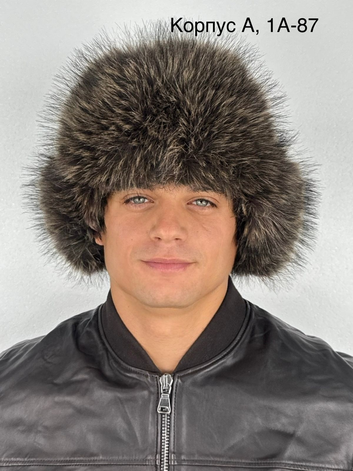 мужская меховая шапка,мужская шапка ушанка,шапка мужская зимняя меховая,шапка ушанка мужская зимняя,мужская шапка из меха енота