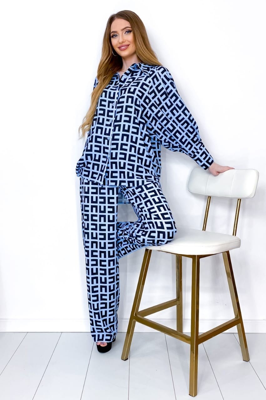 костюмы двойки,женские костюмы,брючной костюм,костюмы комплекты,повседневный костюм