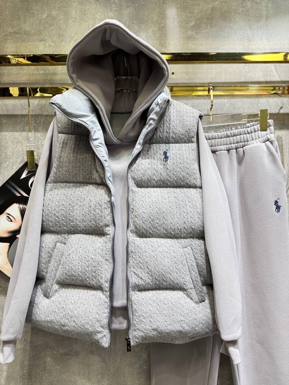 костюм на флисе,костюм женский на флисе,спортивные костюм,жилетка костюм