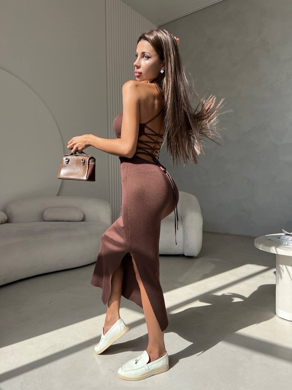 платье с завязками,платье с открытой спиной,вязаное платье,платье,платье с открытой спинкой