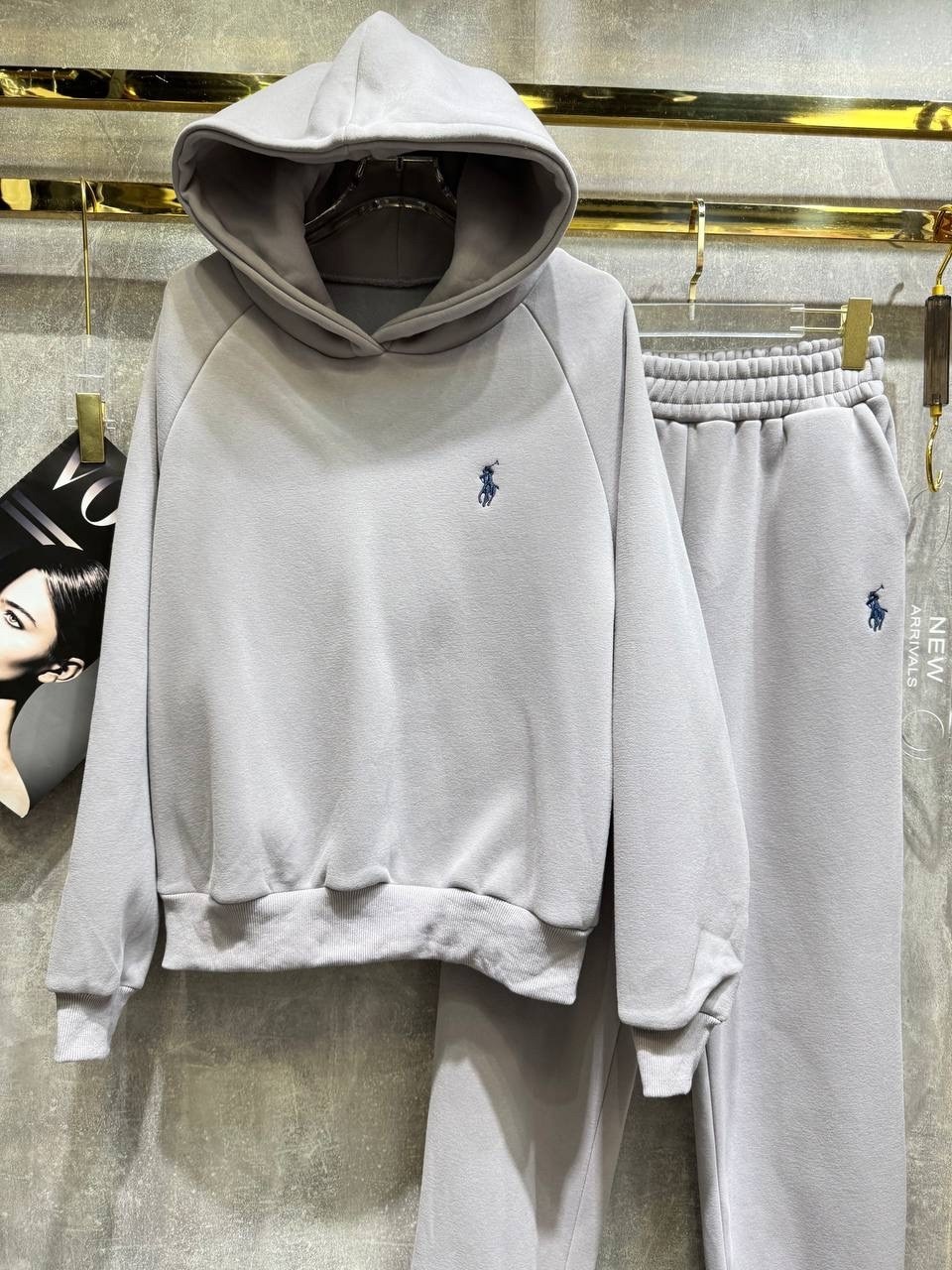 костюм на флисе,костюм женский на флисе,спортивные костюм,жилетка костюм