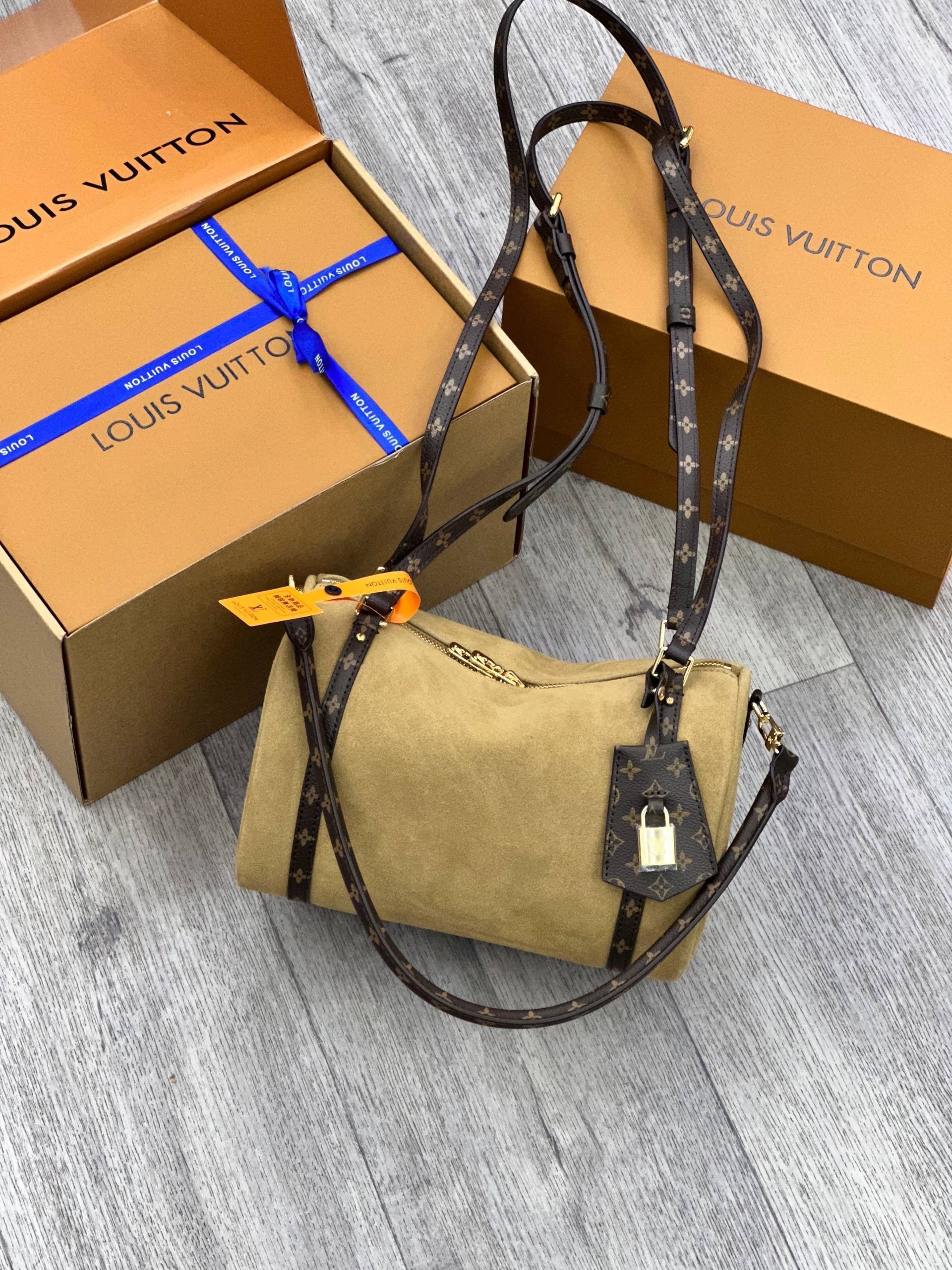 женская сумка louis vuitton,сумка женские,louis vuitton сумка на плечо,сумка,сумки люкс