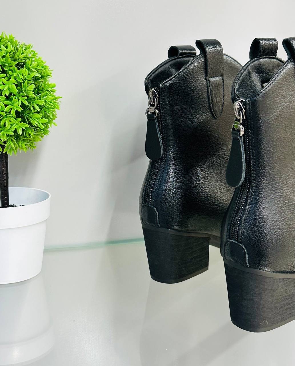 ботинки женские казаки,,казаки женские,казаки ботинки женские 2025,женские ботильоны