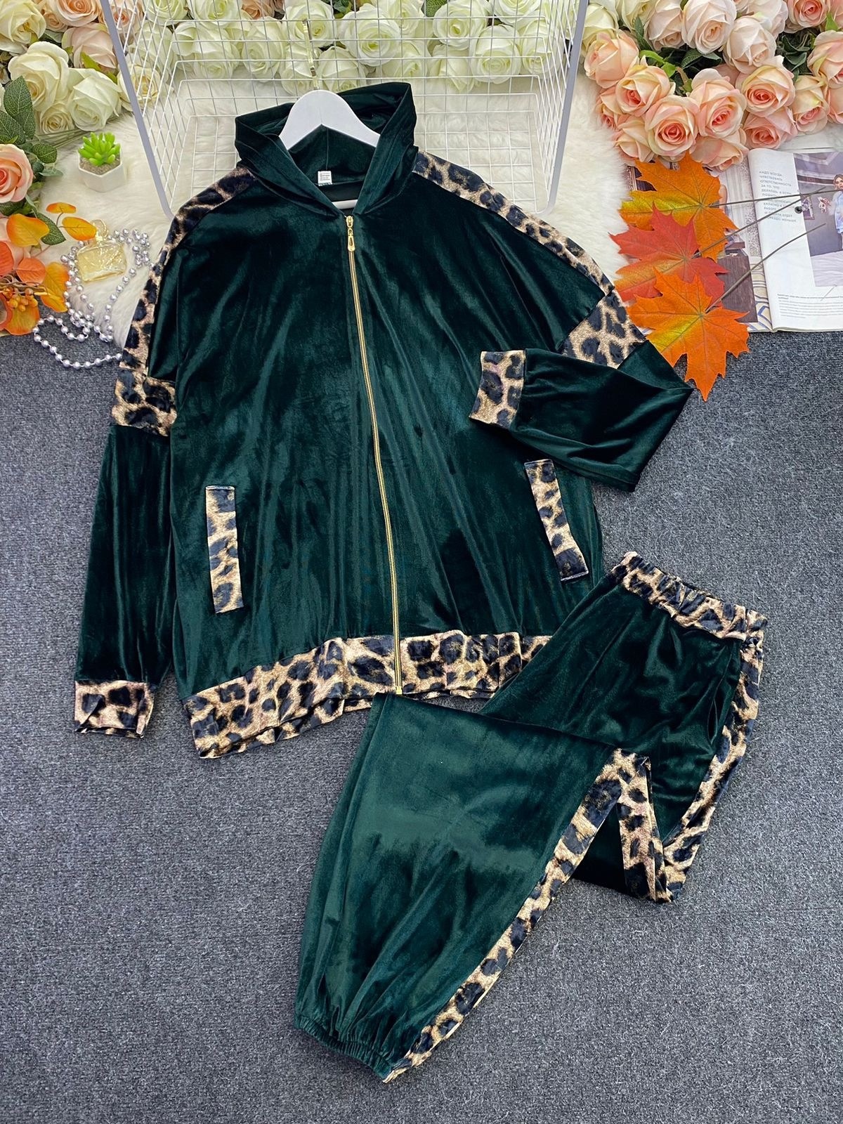 женский спортивный костюм больших размеров,велюровые костюмы,велюровый спортивный костюм больших размеров,костюм женский велюровый большого размера,cпортивный костюм больших размеров