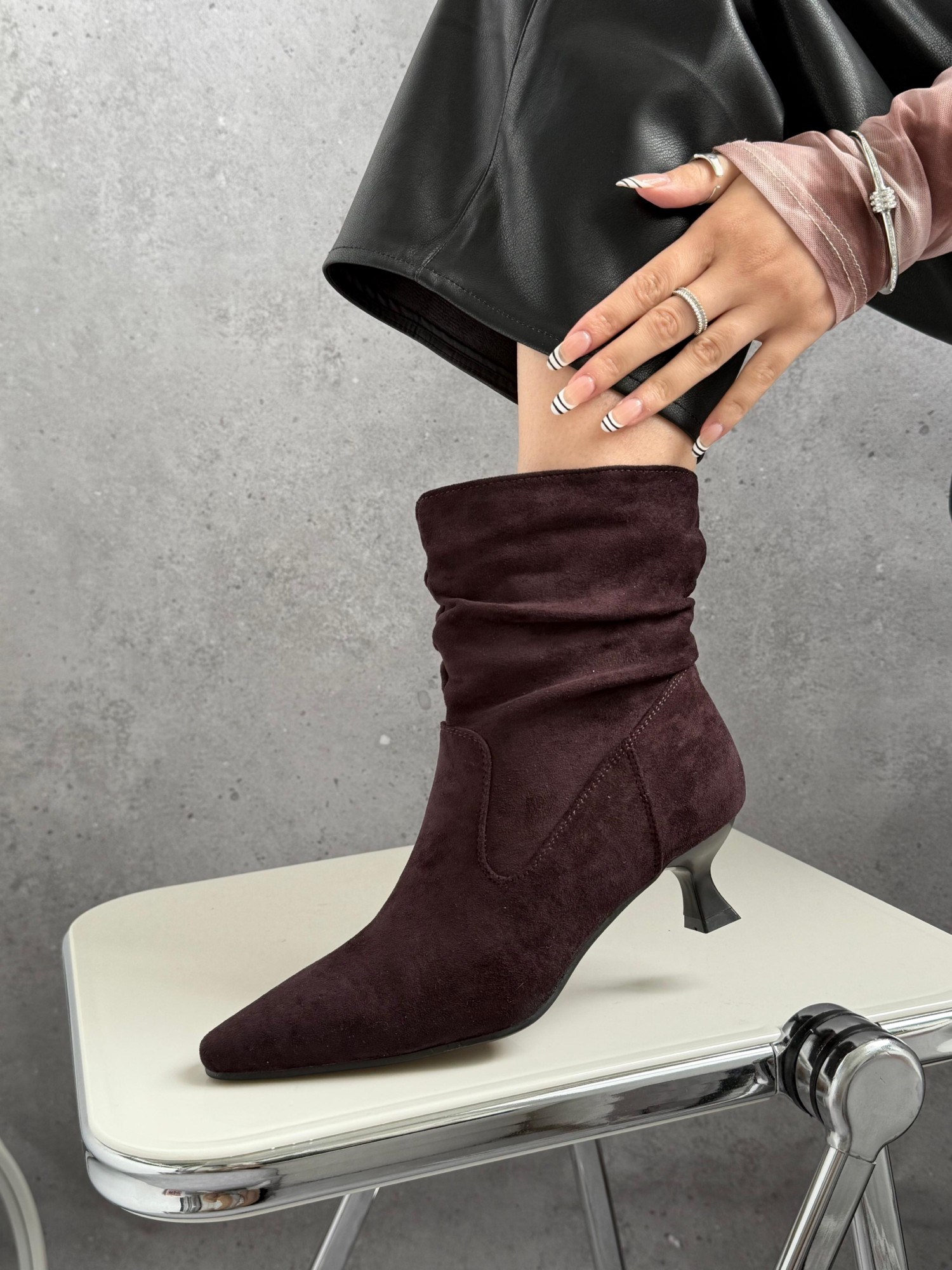 ,ботильоны женские,замшевые ботильоны,ботильоны модные,полусапожки для женщин