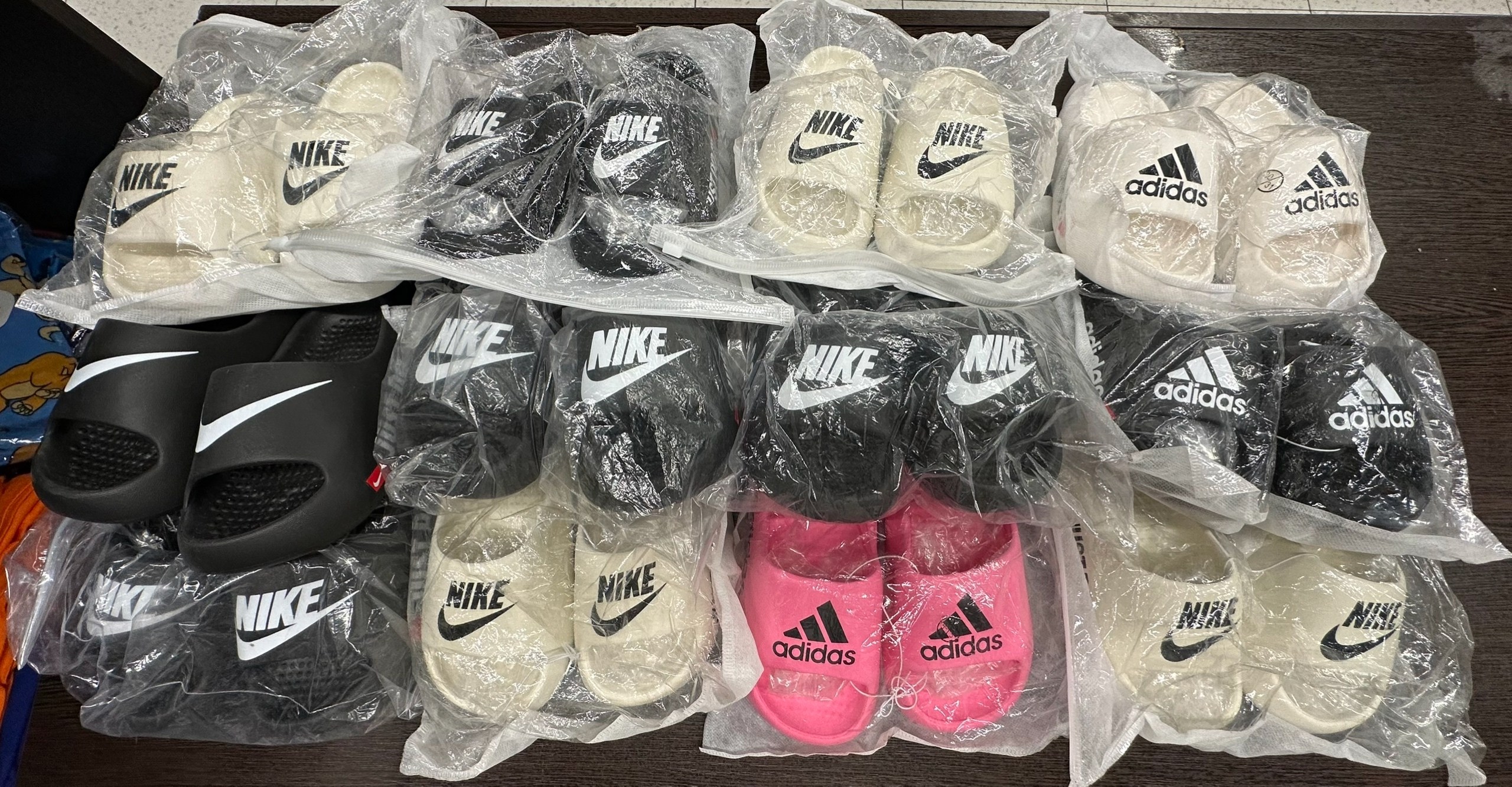 ,шлепки найк,обуви,шлепанцы найк,мужские тапки