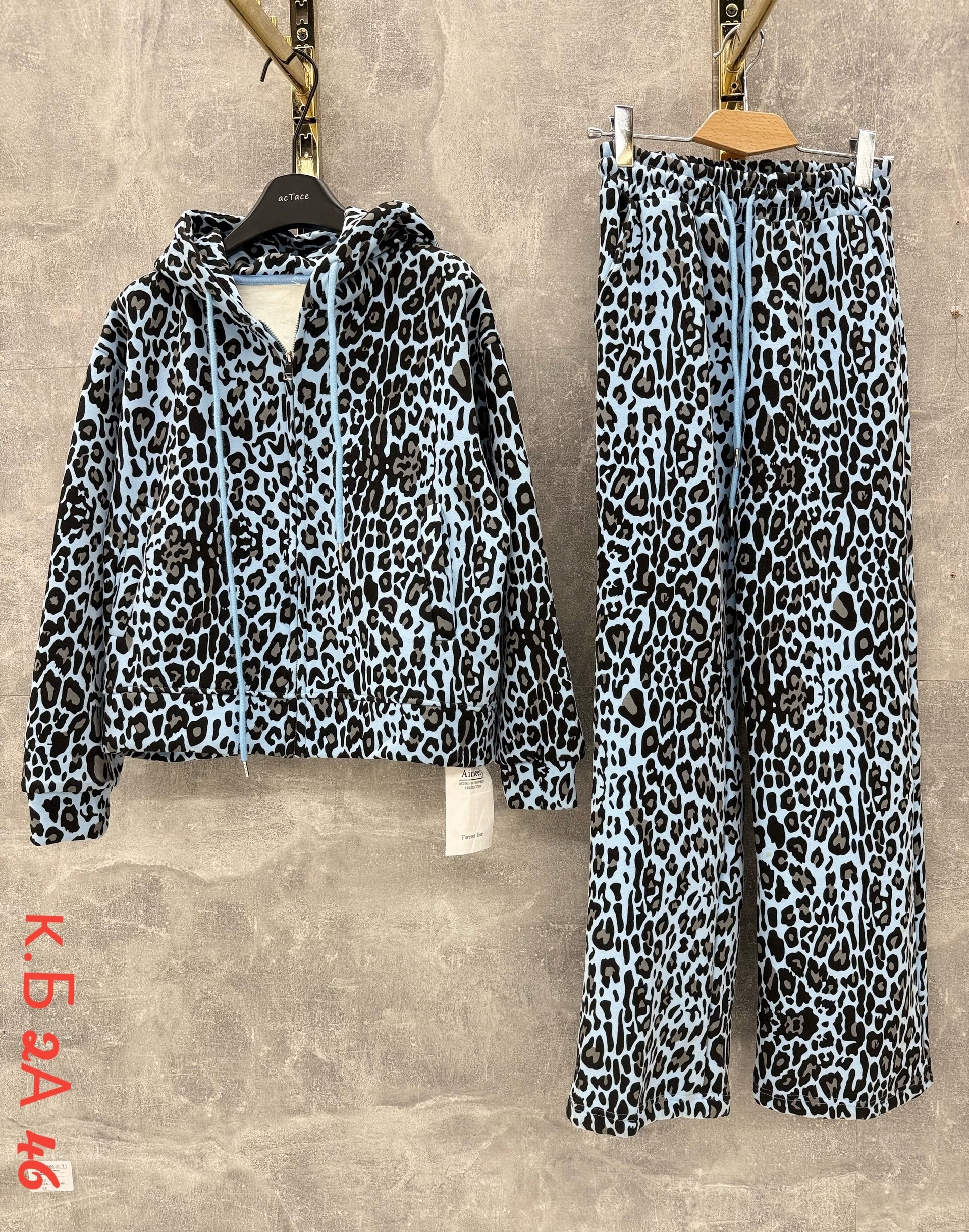 костюм леопардовый,костюм на флисе,костюмы двойки,теплый костюм,костюм женский леопард
