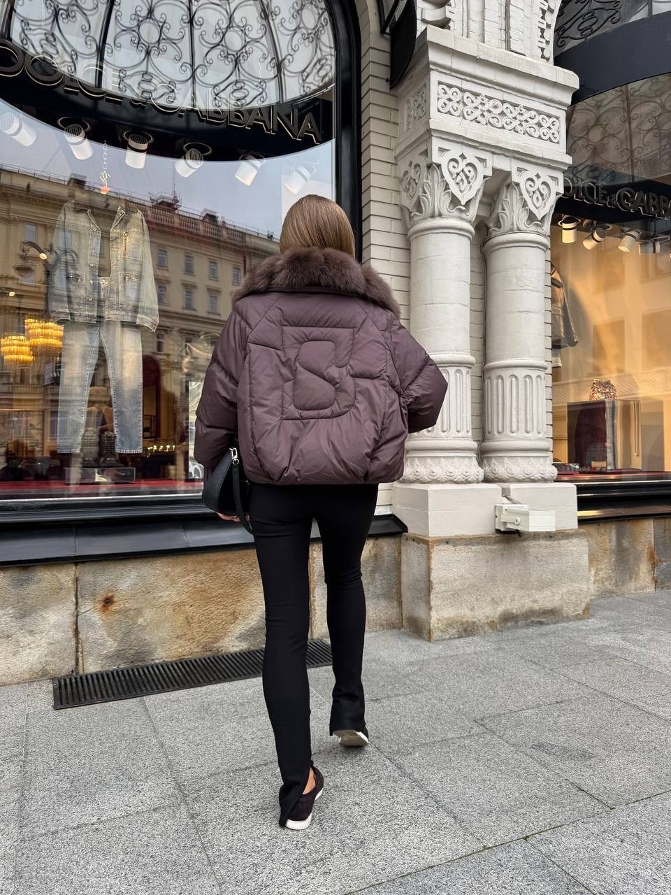 пуховики с натуральным мехом,стильные пуховики,пуховик с мехом,куртка с мехом,пуховики женские