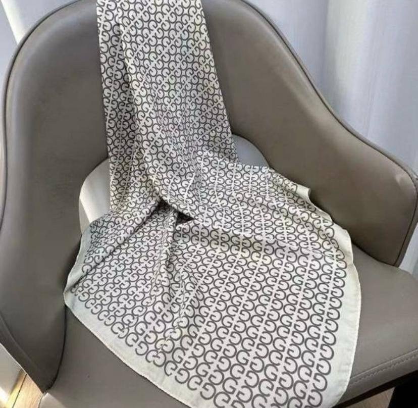 шарф платок женский,шелковый женский платок,шарфы и платки,шарфы для женщин,новинки платок