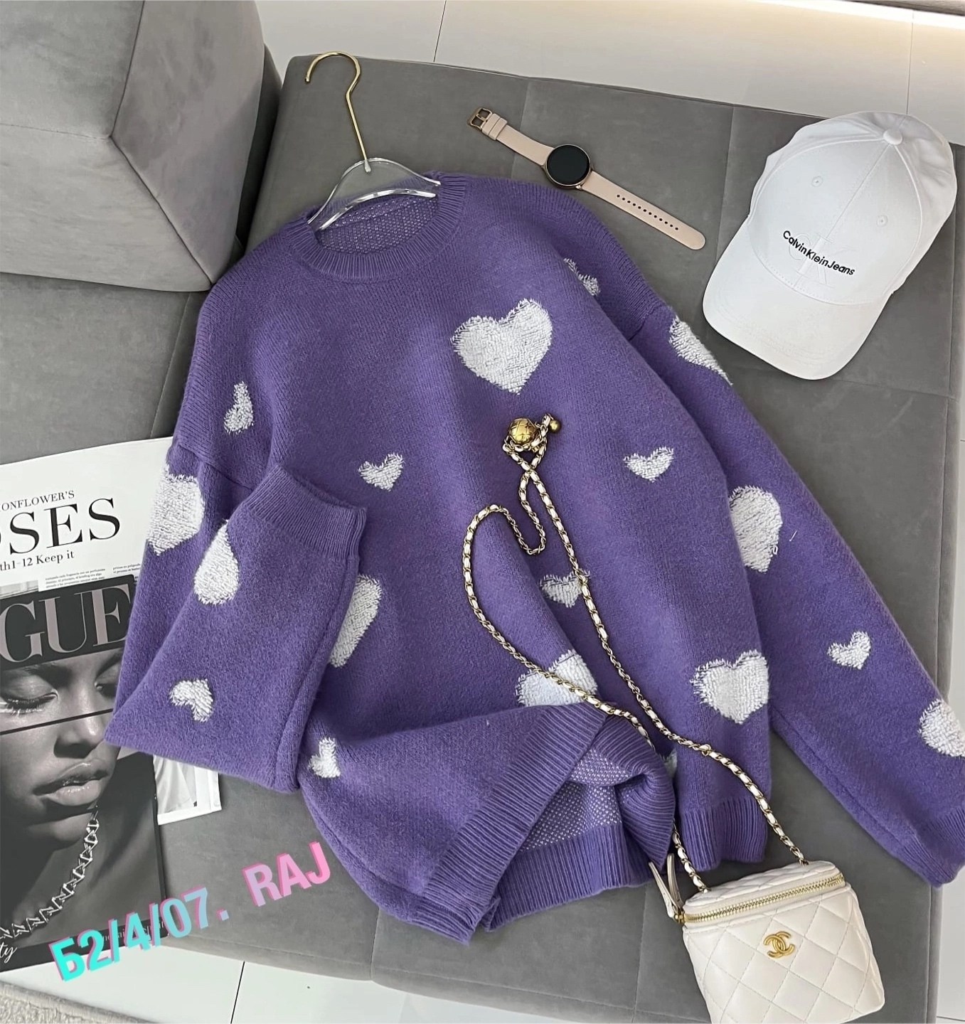 свитер сердечки,свитер оверсайз с сердечками,свитер молодежный,джемпер с сердечками,свитер