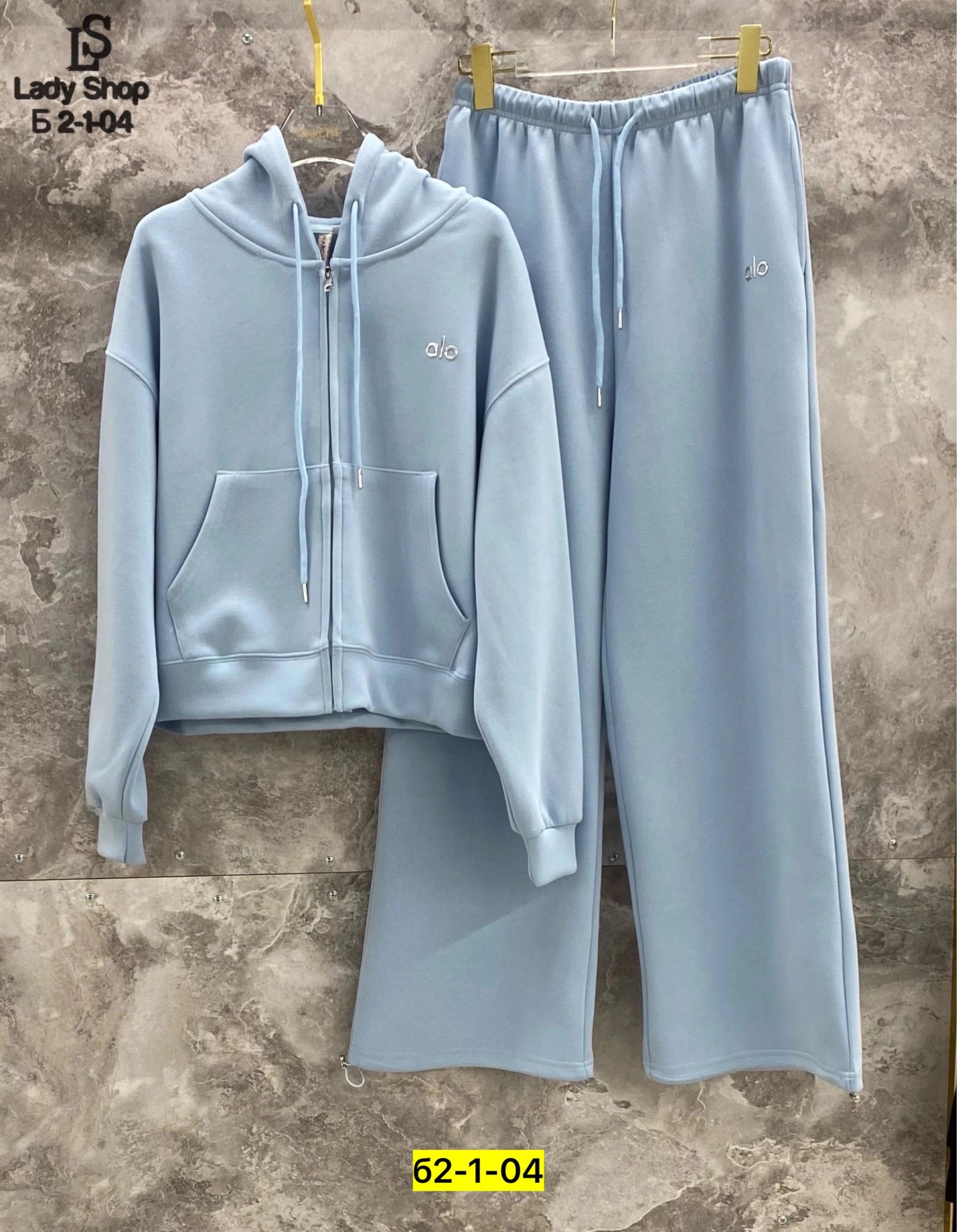 спортивные костюм,спортивные костюмы женские,спортивные костюмы на флисе,костюм на флисе,костюмы двойки