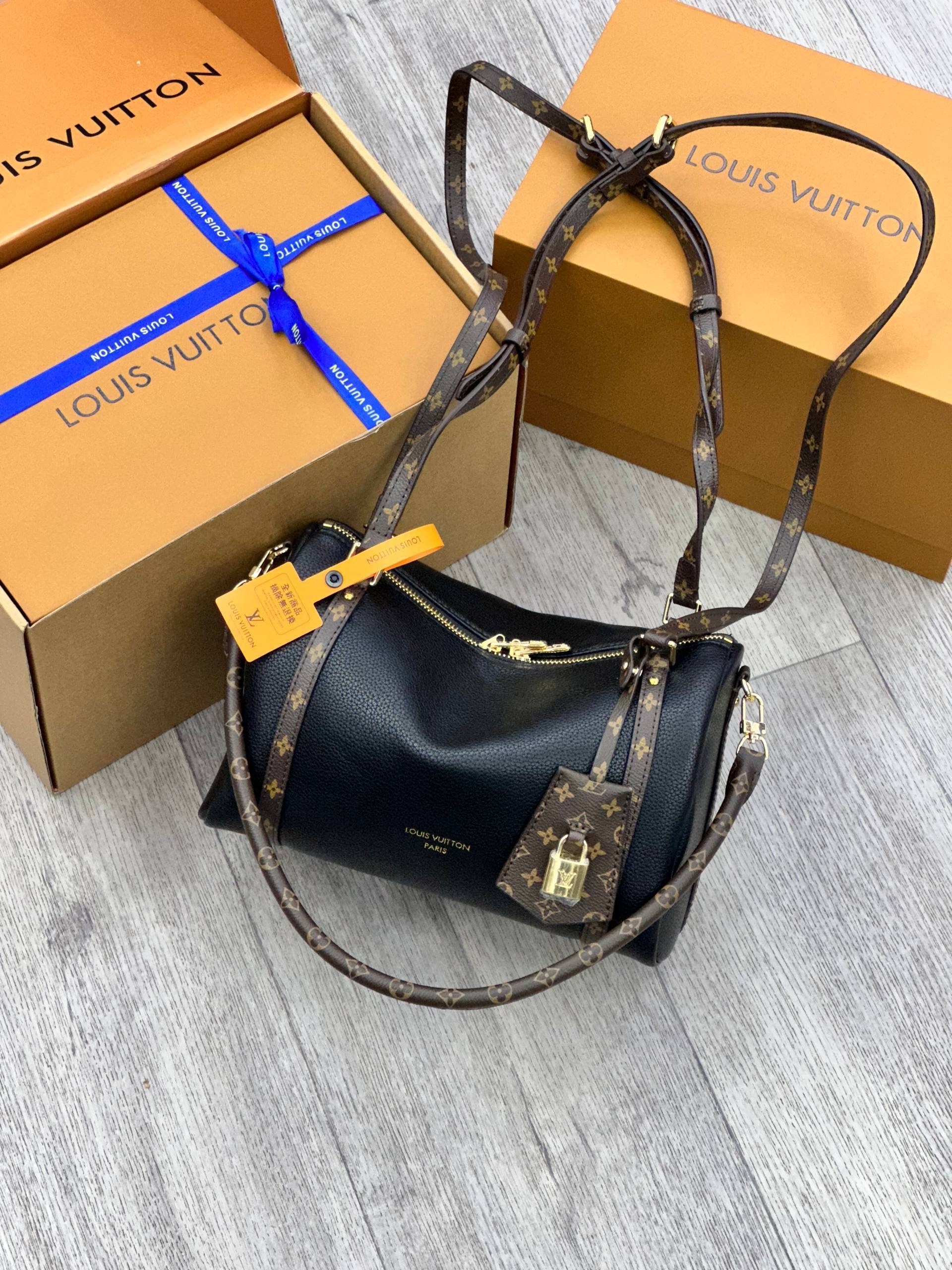 женская сумка louis vuitton,сумка женские,louis vuitton сумка на плечо,сумка,сумки люкс