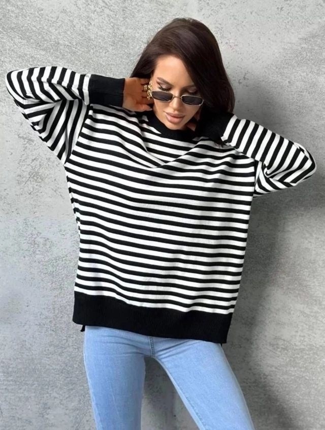 кофта в полоску трикотажная,кофта в полоску,кофта оверсайз в полоску,женская кофта оверсайз,кофта женская