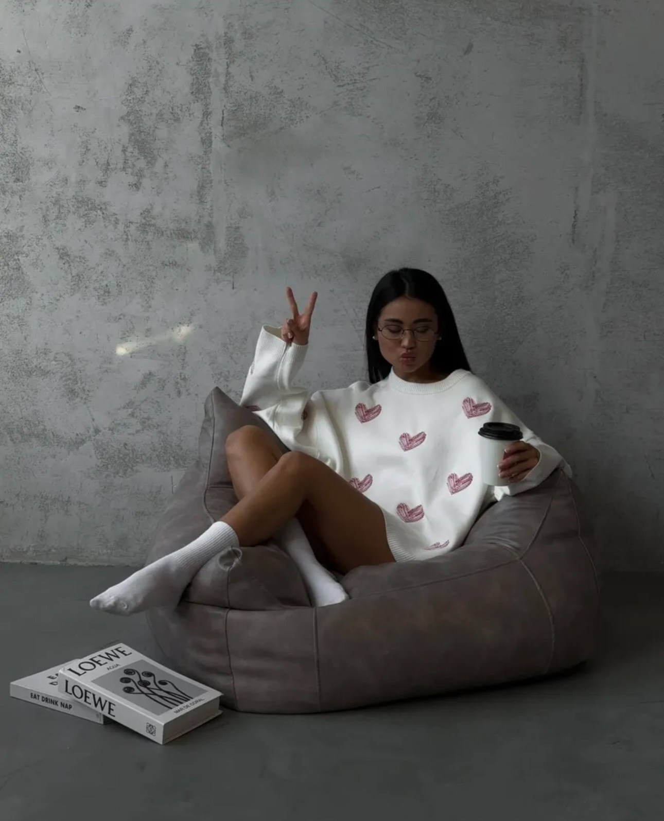 свитер в стиле оверсайз,свитер оверсайз с принтом,оверсайз с принтом,свитер оверсайз с сердцами,свитер сердечки оверсайз