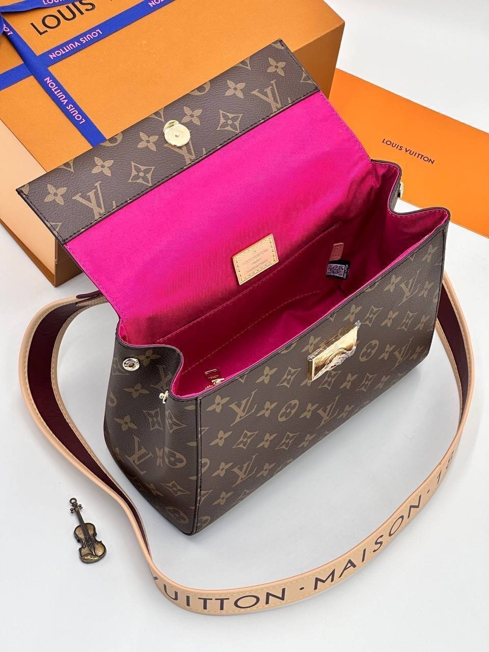сумка женская louis vuitton,луи виттон сумка,женская брендовая сумка,louis vuitton сумка на плечо,сумка женская луи виттон