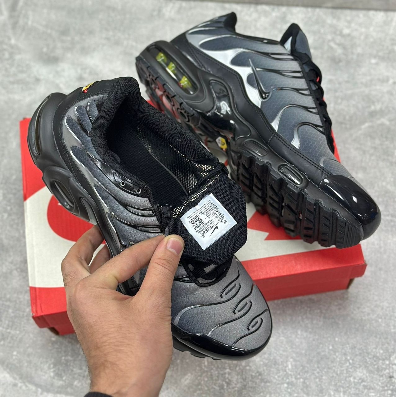 кроссовки nike air max tn plus,nike air max plus tn,nike кроссовки nike air max plus tn,nike air max tn plus grey,кроссовки