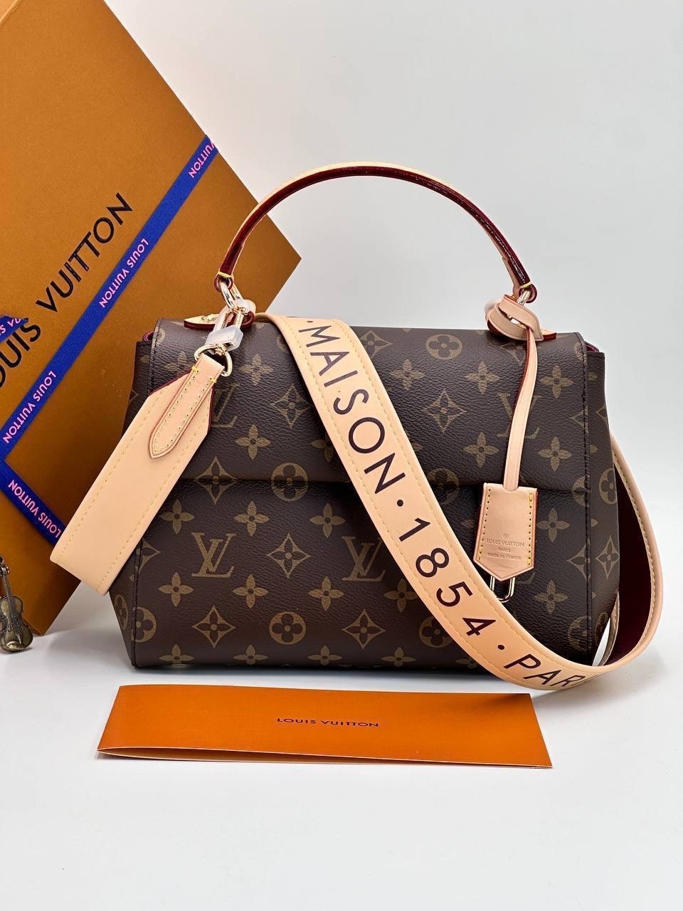 сумка женская louis vuitton,луи виттон сумка,женская брендовая сумка,louis vuitton сумка на плечо,сумка женская луи виттон