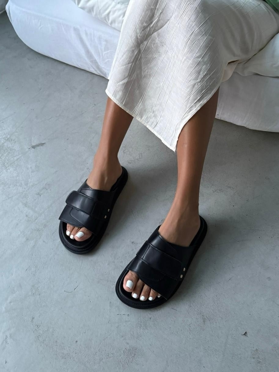 ,мужские сандалии,модные сандалии,мужские шлепанцы,женские шлепанцы