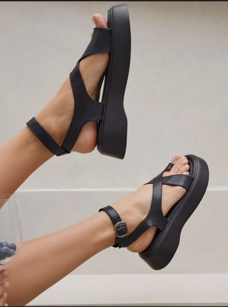 босоножки летние на платформе,босоножки эко,модные босоножки,босоножки женские черные,босоножки сандали