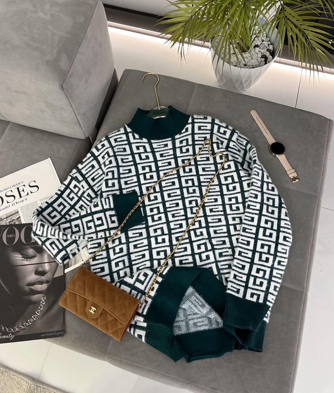 свитер fendi,свитера женские,свитер,свитер кофта,свитер фенди