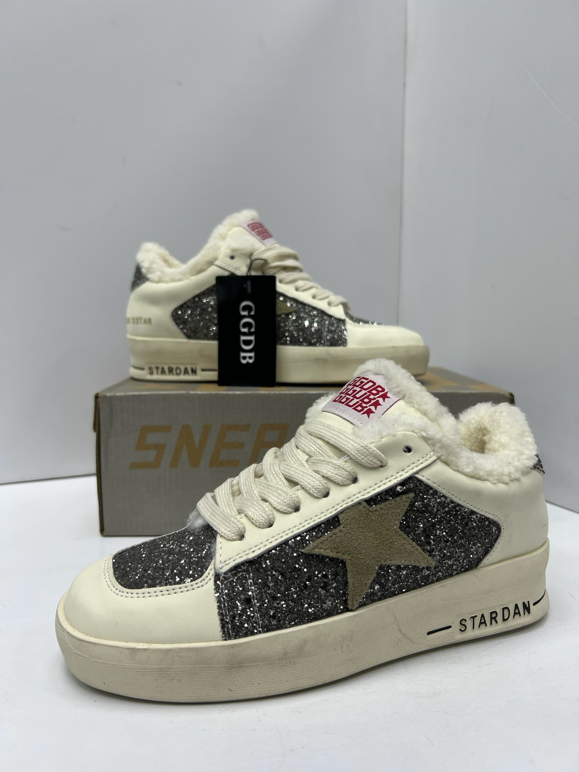 ,кеды golden goose,кеды женские зимние,женские зимние кроссовки с мехом, женская