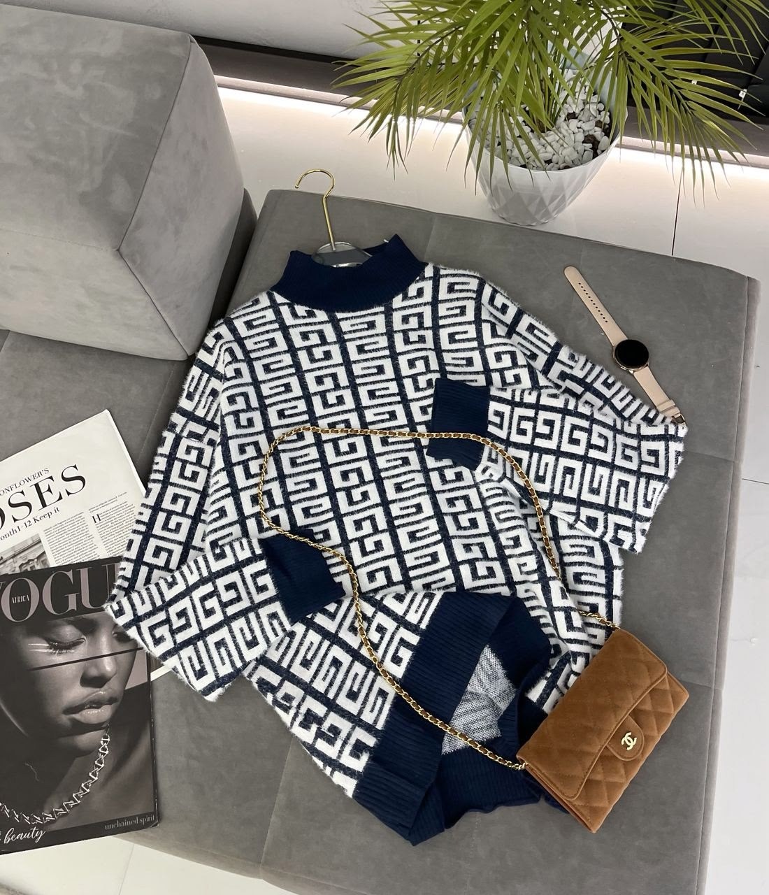 свитер fendi,свитера женские,свитер,свитер кофта,свитер фенди