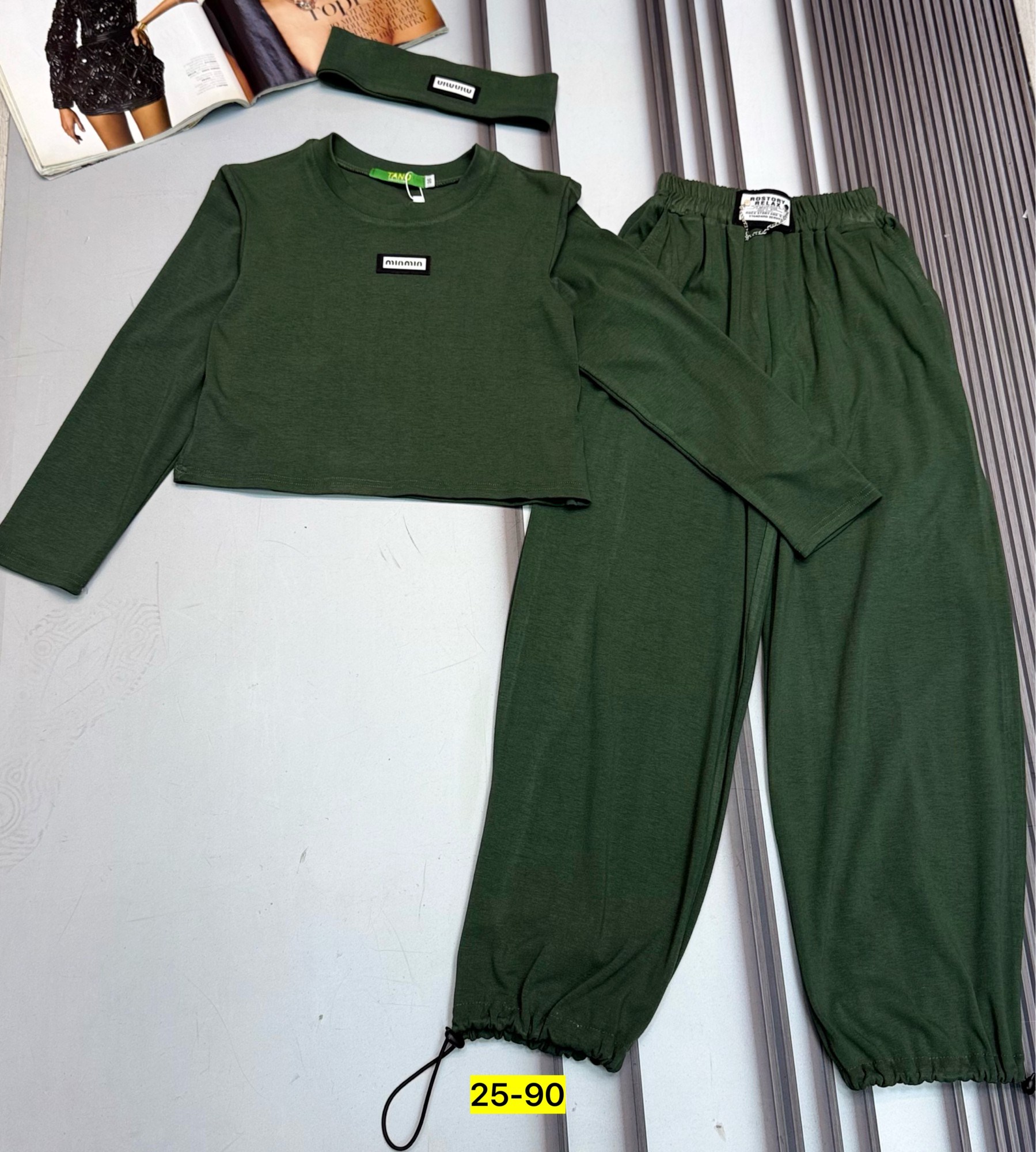 костюм спортивный,костюмы женские,женские спортивные костюмы,костюм с брюками,комплект одежды idilio костюм