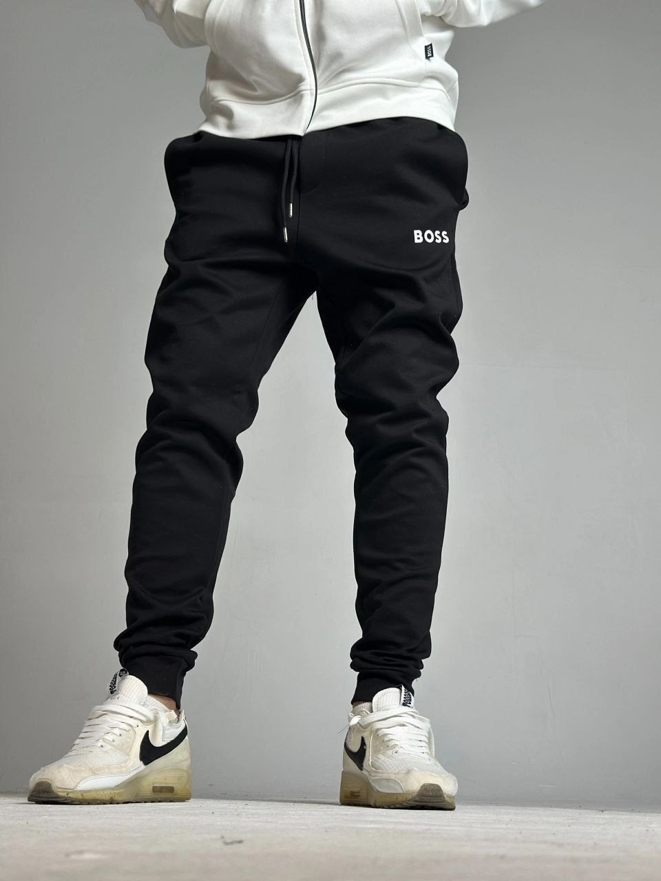 спортивный костюм hugo boss,спортивные костюмы мужские,толстовка на молнии boss,мужская мода,толстовка boss