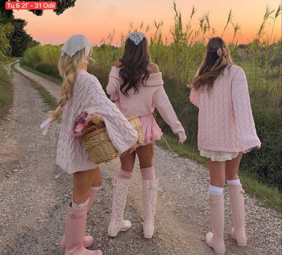 мода стиль,девушка,модные наряды,женская мода,одежда стили