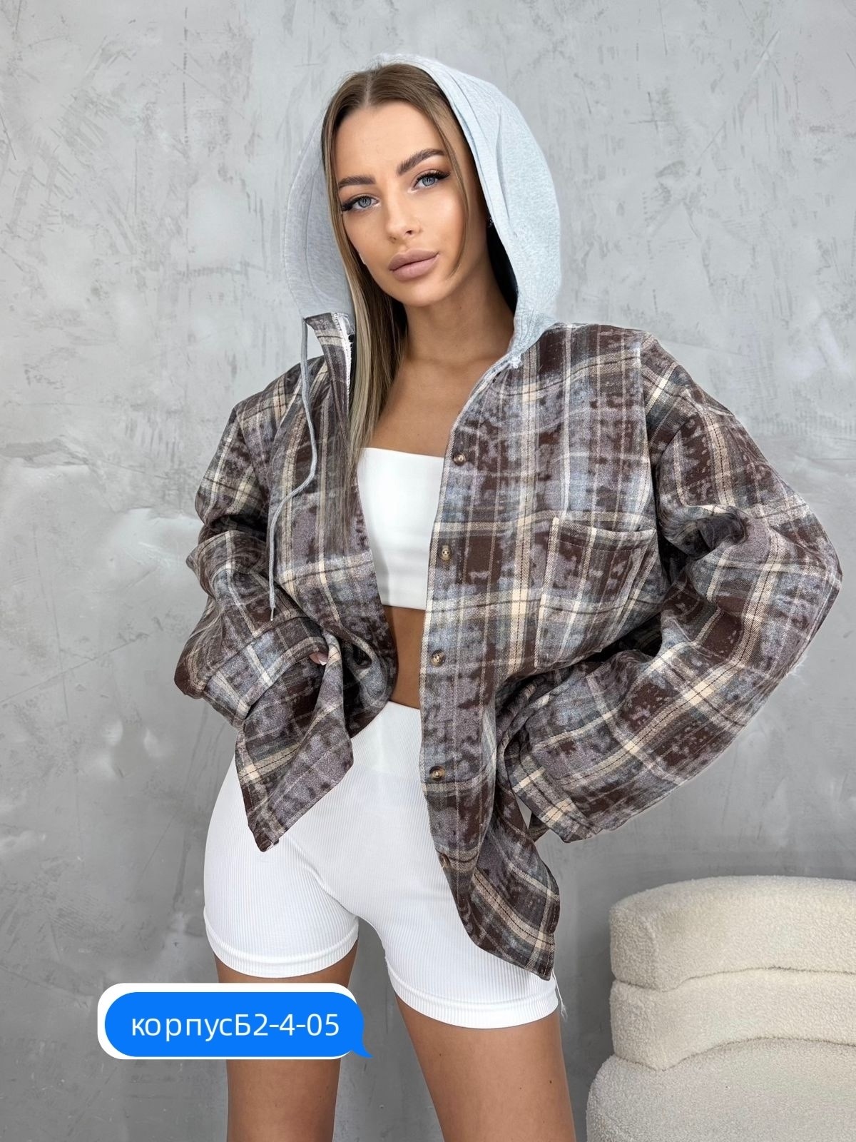 женская рубашка в клетку оверсайз,рубашка женская,рубашка женская в клетку,рубашка в клетку с капюшоном,рубашка с капюшоном