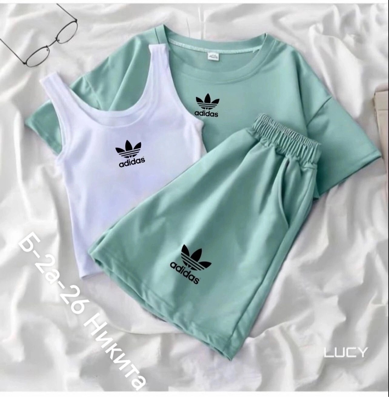 костюмы комплекты,костюмы женские,комплект с футболками,костюм шортами,одежд