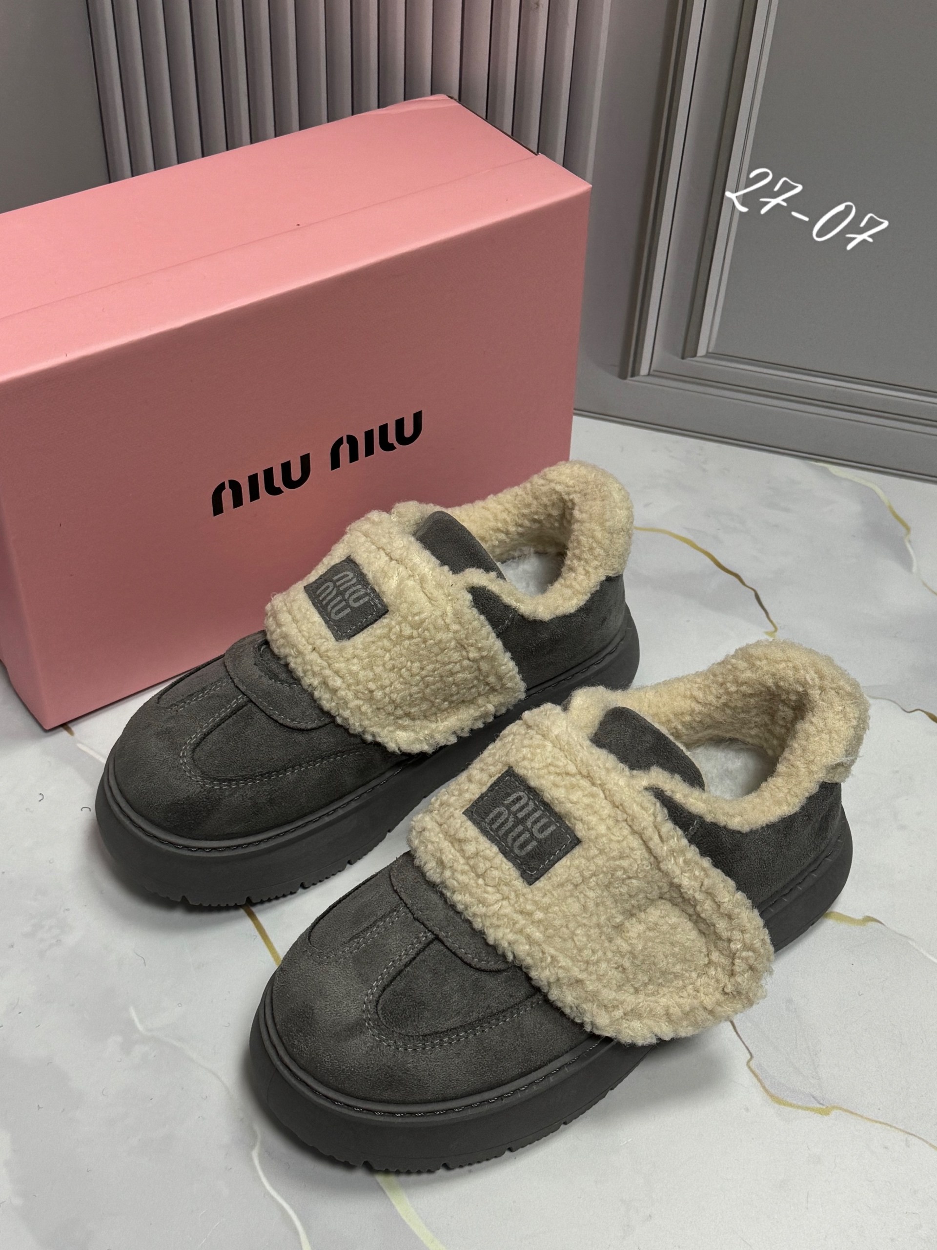 ,угги женские, женская,женская зимняя ,зимняя