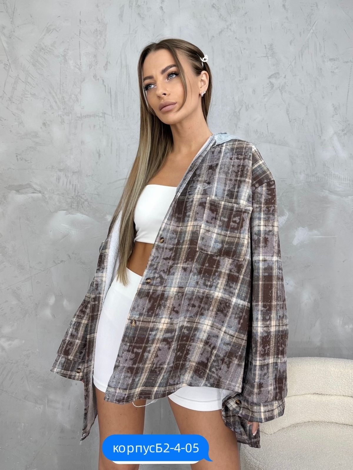 женская рубашка в клетку оверсайз,рубашка женская,рубашка женская в клетку,рубашка в клетку с капюшоном,рубашка с капюшоном