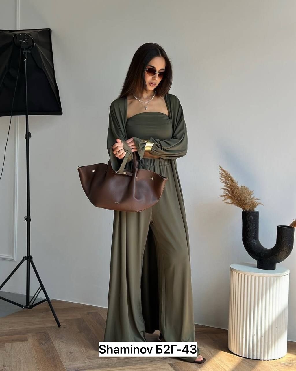 костюм с брюками и топом,летние костюмы,желтый брючный костюм,костюм с завязками,летние женские костюмы