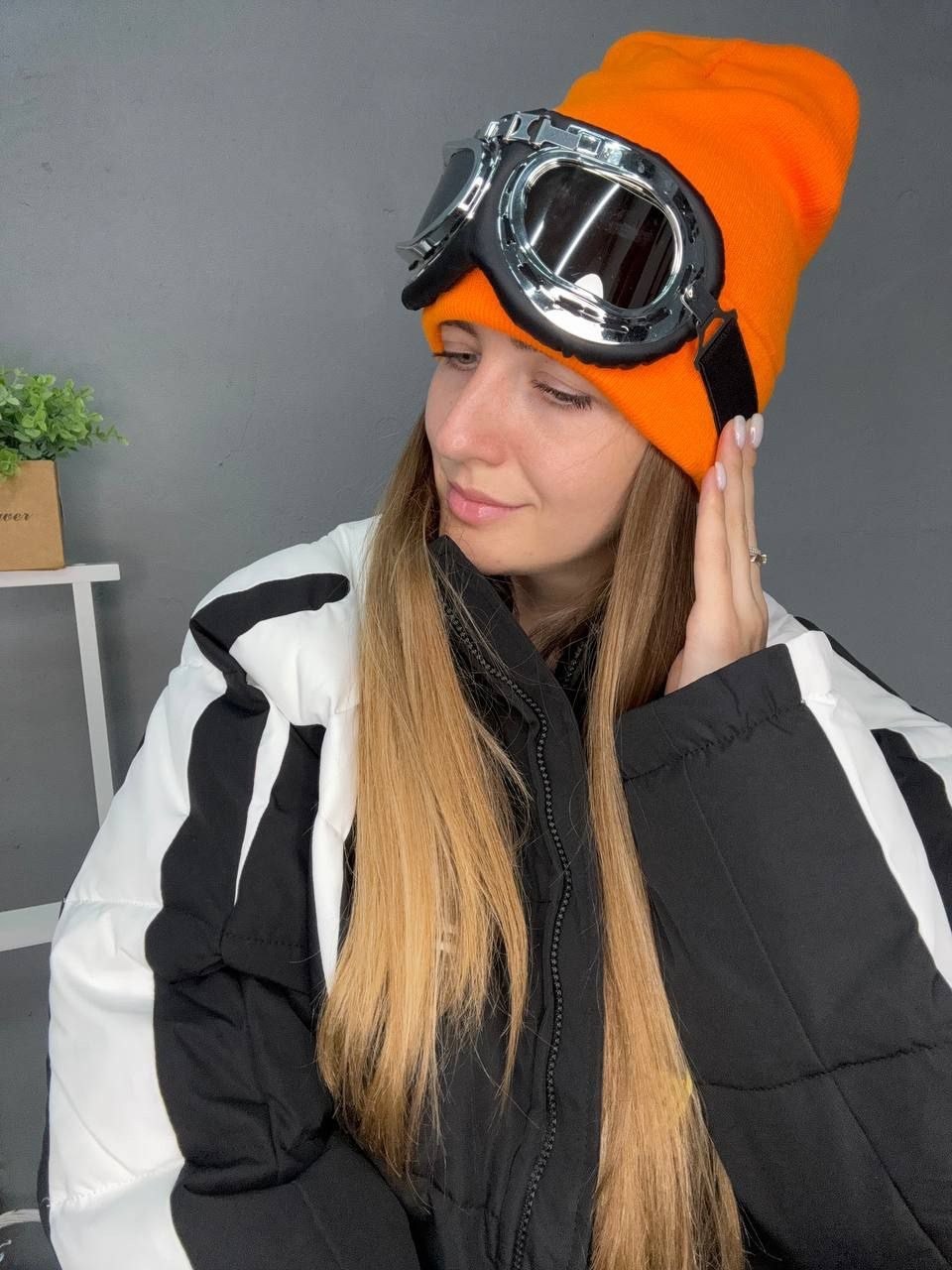 перчатки горнолыжные,горнолыжные костюмы,очки для сноуборда,зимние перчатки,шапка шарф перчатки