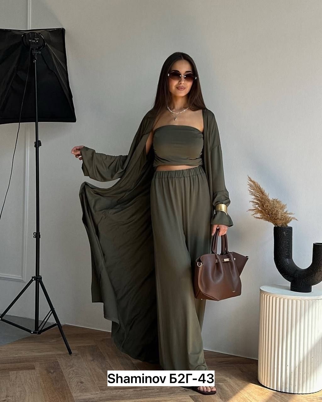 костюм с брюками и топом,летние костюмы,желтый брючный костюм,костюм с завязками,летние женские костюмы