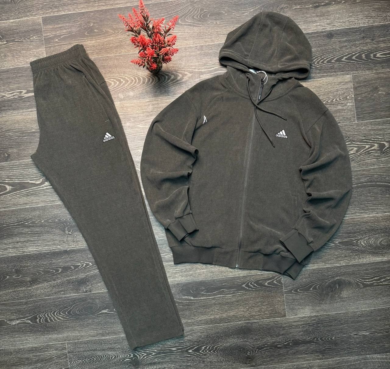 мужской спортивный костюм adidas,спортивный костюм adidas,спортивный костюм мужской спортивный костюм,спортивные костюм,мужские спортивные костюмы