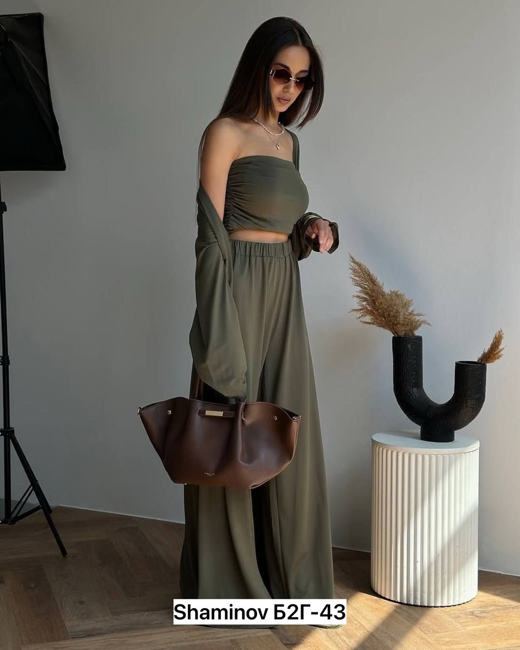 костюм с брюками и топом,летние костюмы,желтый брючный костюм,костюм с завязками,летние женские костюмы